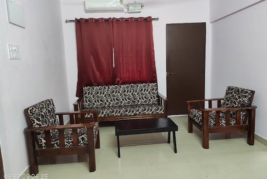 Pratheek's 1bhk Apartment near Krishna mutt