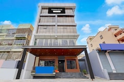 Townhouse IGIMS Patna Bailey Road Formerly Tribhuban Palace, Patna