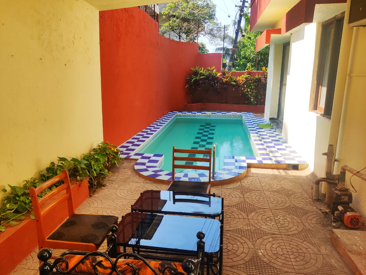 Hilltop 6 BHK Villa with Private Pool - Tap to explore photos