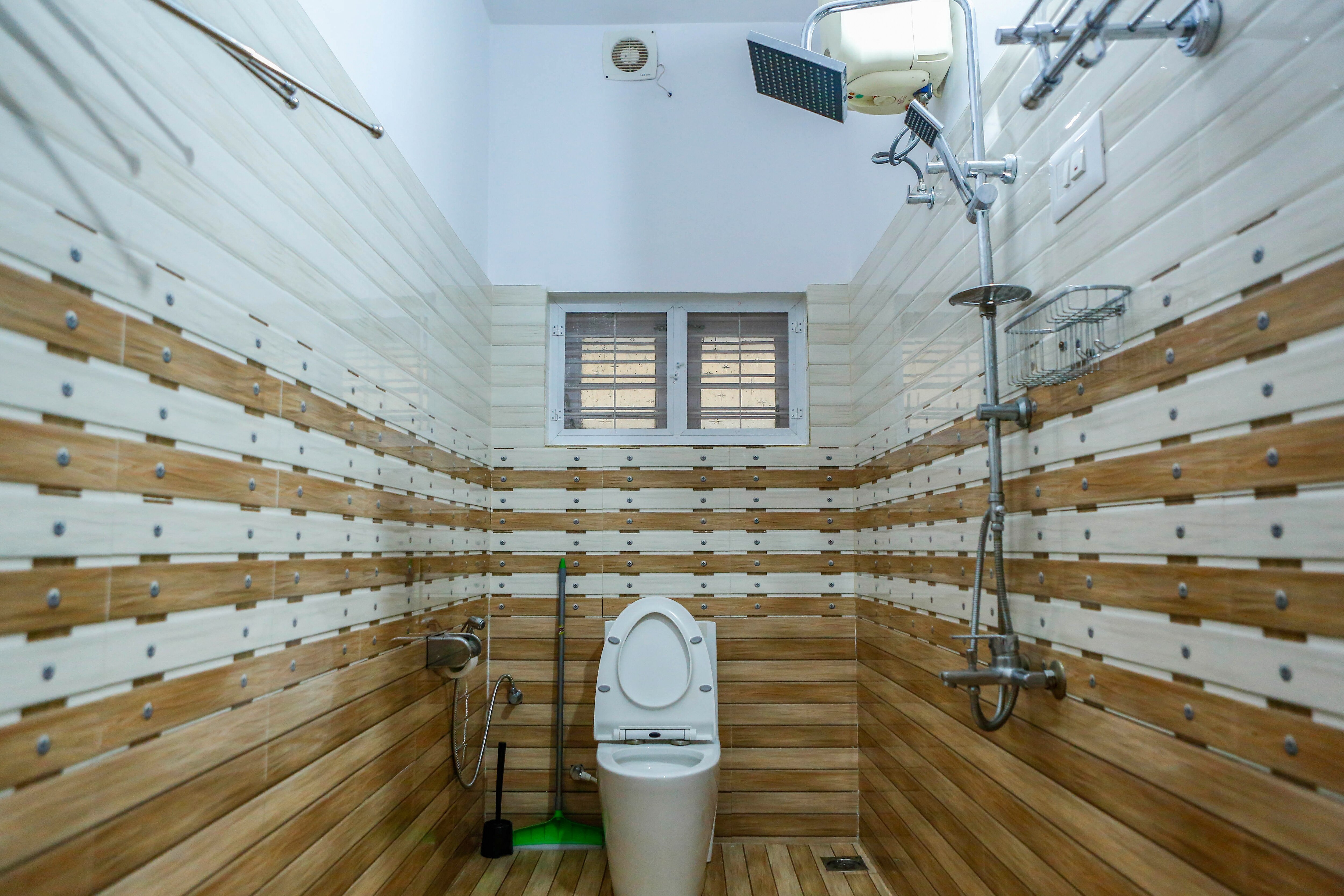 Belljem Homes Your Own Private Resort 5 BHK - Tap to explore photos