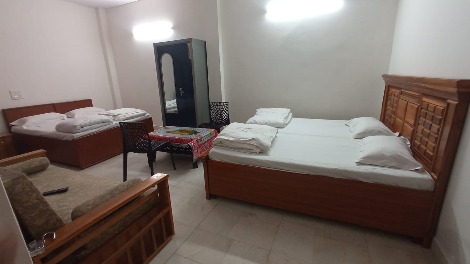 Sofia Homestay T41 - Tap to explore photos