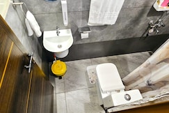 Layanila Homestay, Chirayinkeezhu