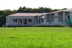 VAN VIHAR THE TREE RESORT, Padadhari