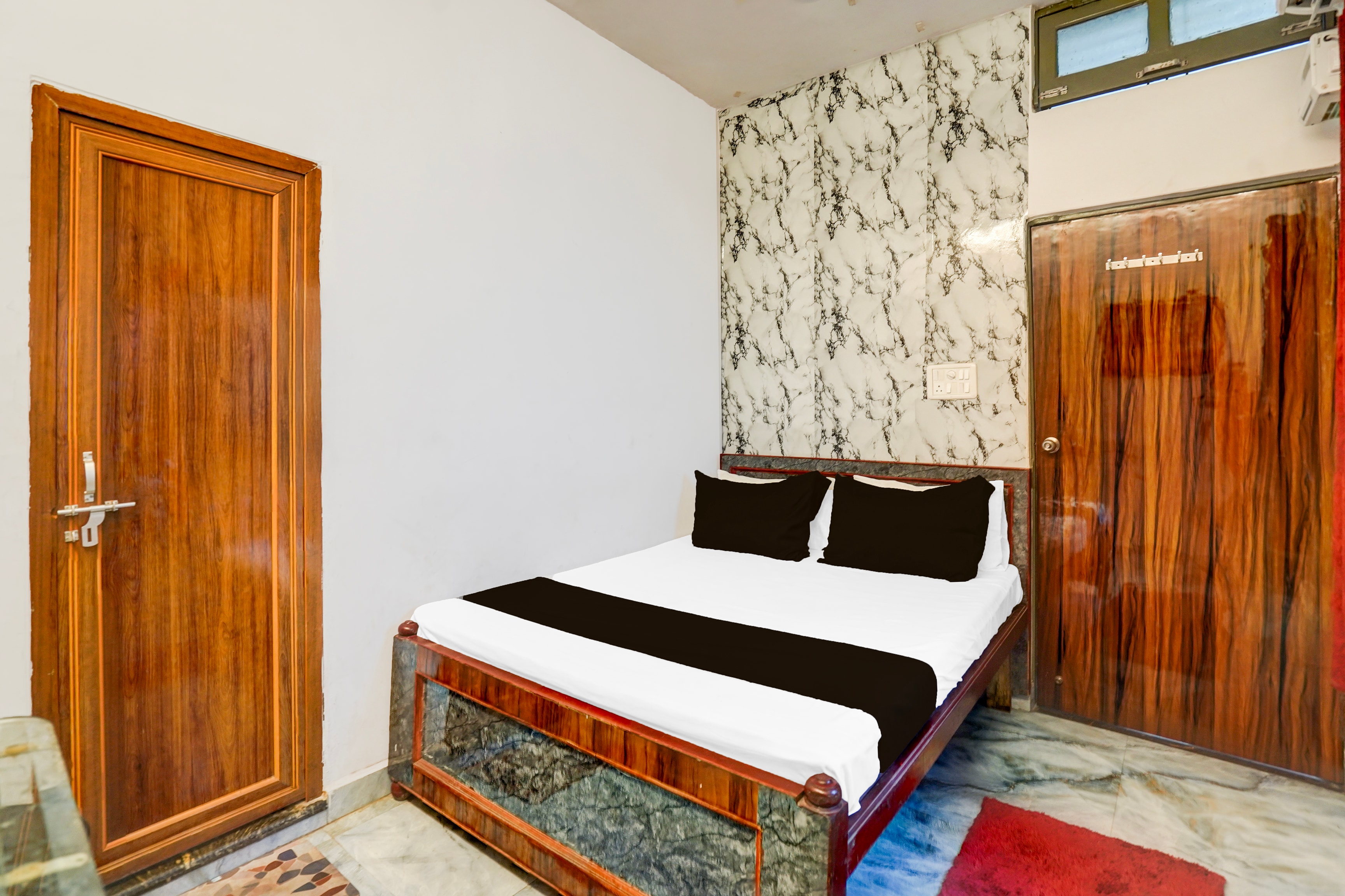 Hotel O Glory Residency Guest House - Tap to explore photos