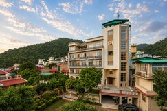 MVT Resort & Restaurant, Rishikesh