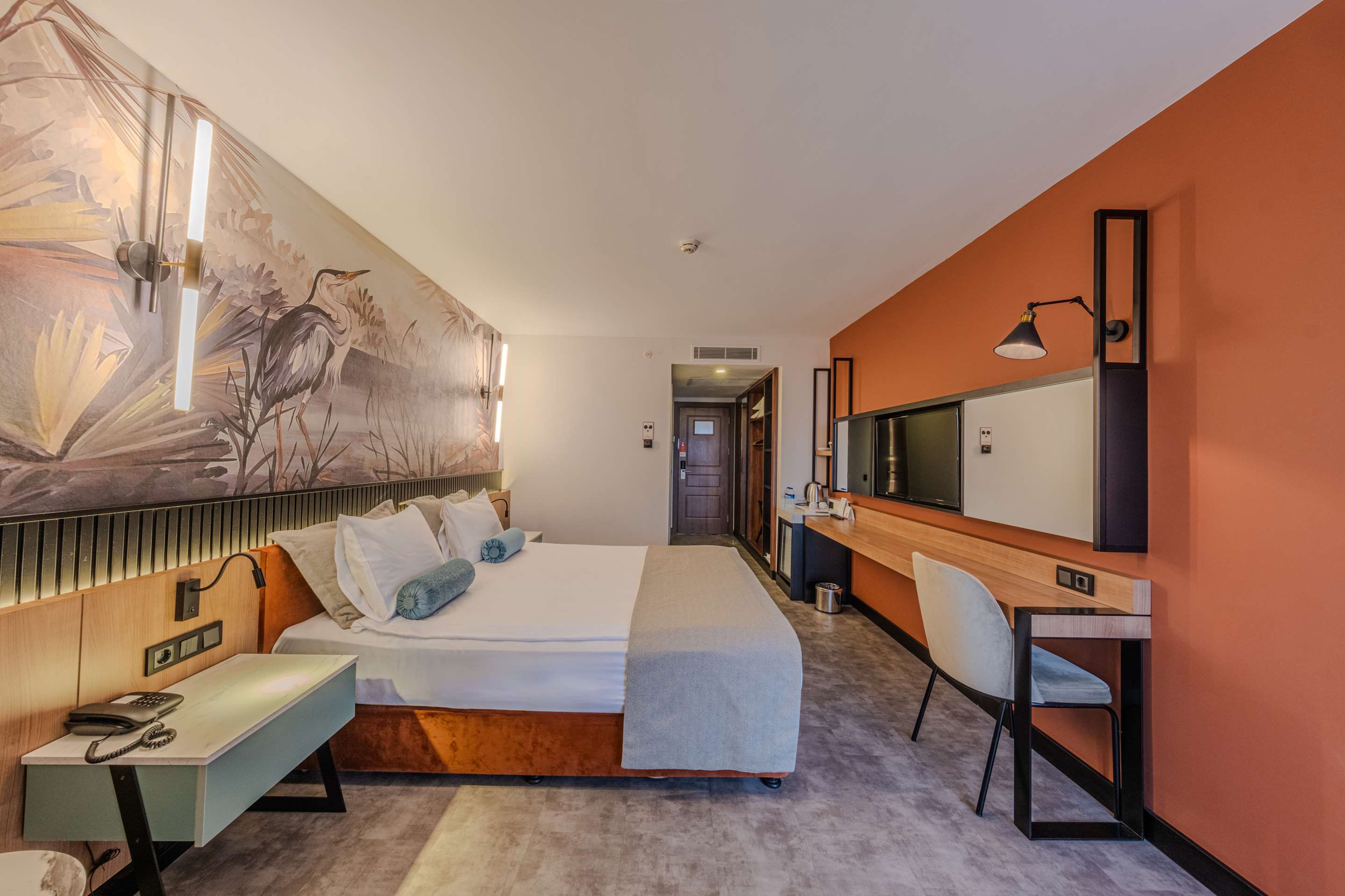 Best Western Plus Khan Hotel - Tap to explore photos
