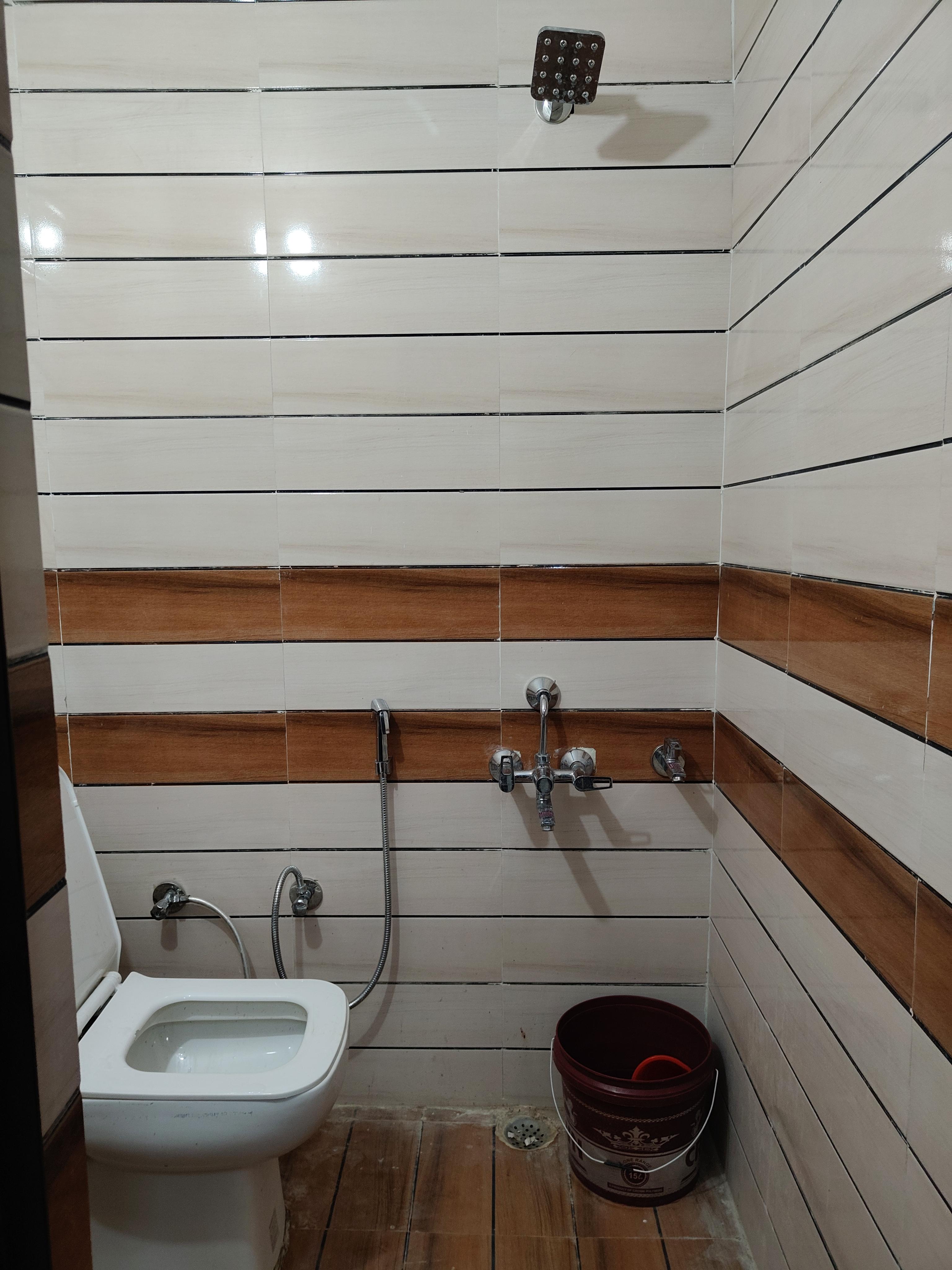 AASHIRWAD PAYING GUEST HOUSE - Tap to explore photos