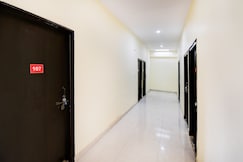 Hotel O Divine Stays, Lucknow