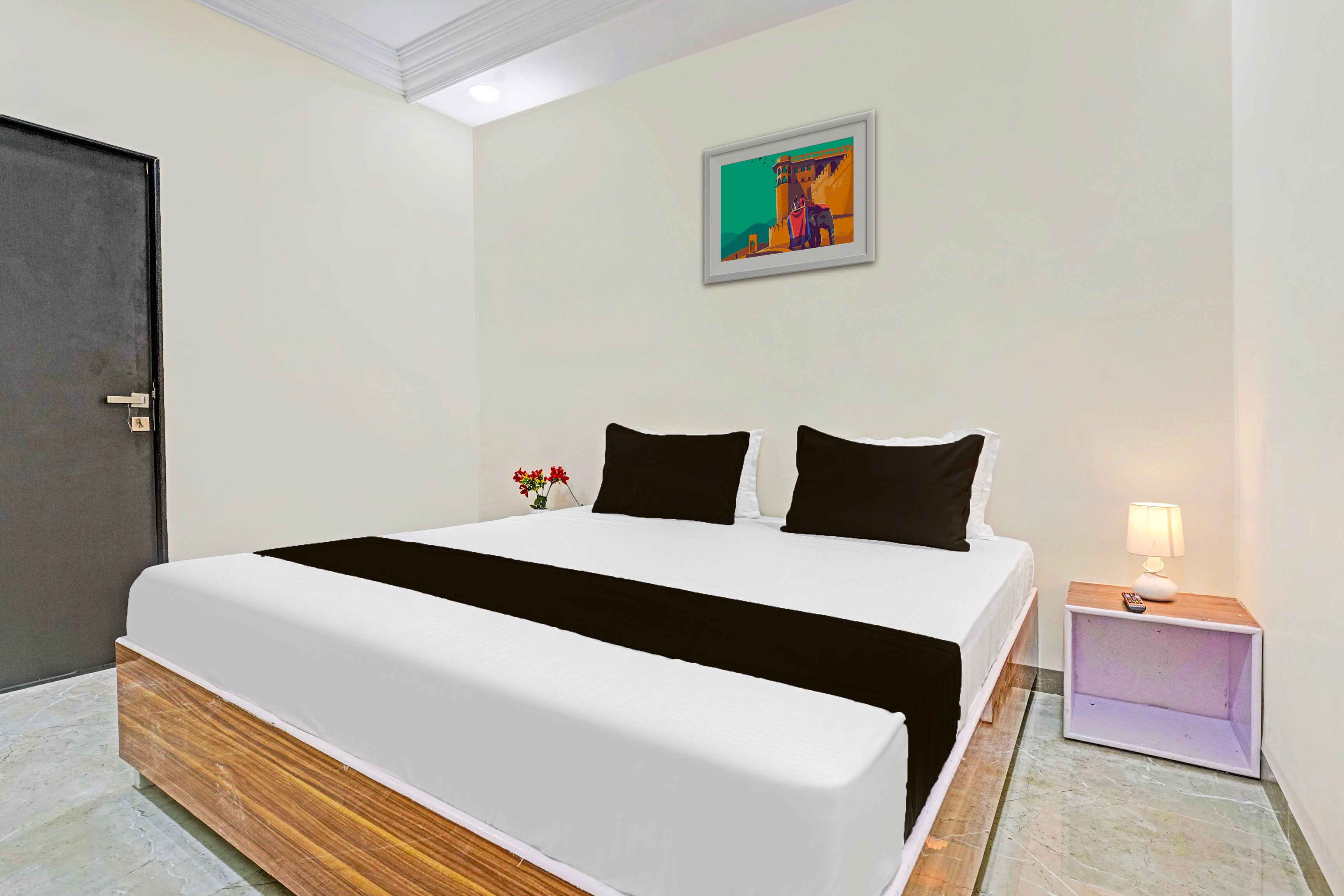 Hotel O Balaji Executive Lodging - Tap to explore photos