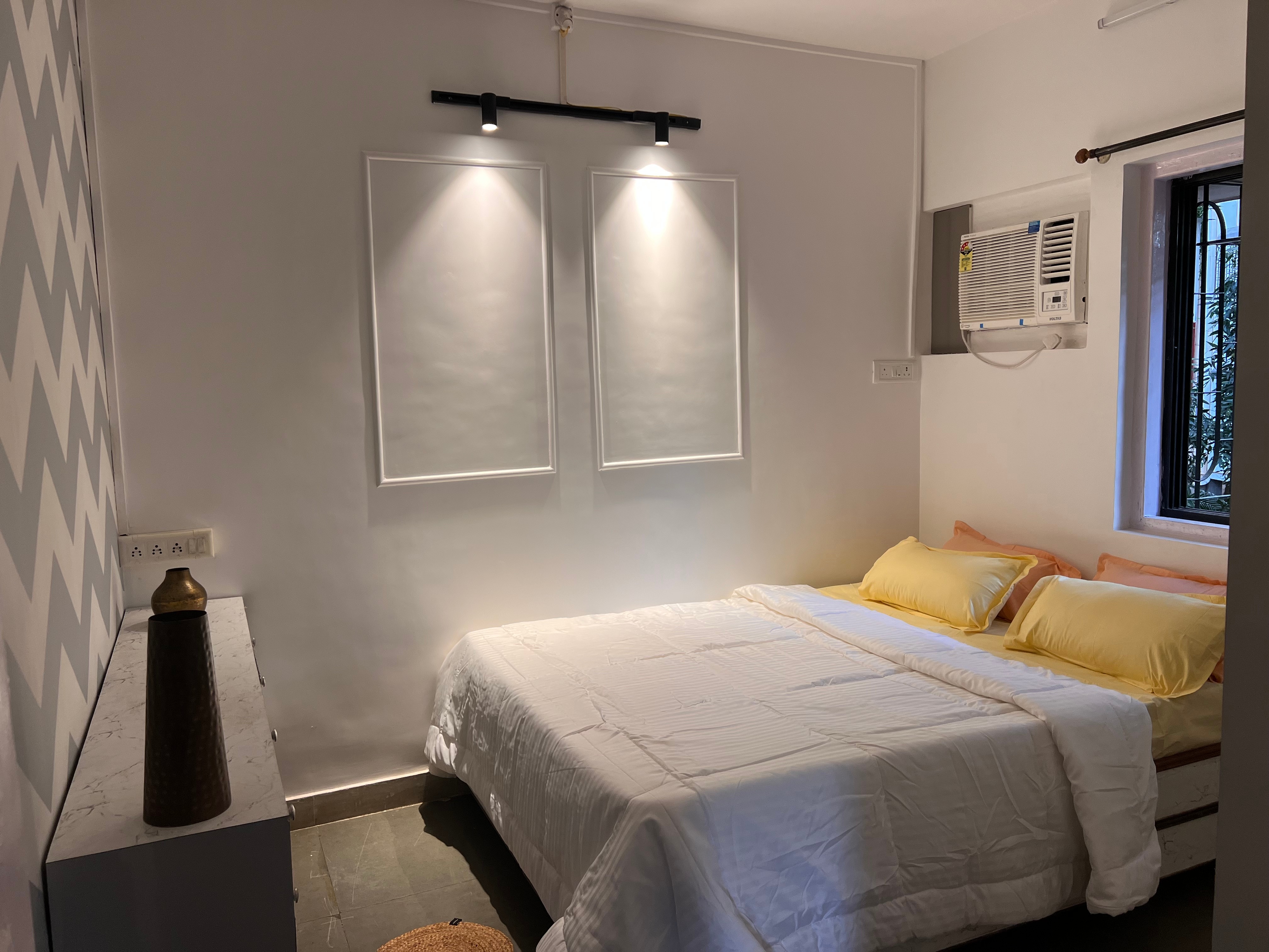 Home Stay Andheri west - Tap to explore photos