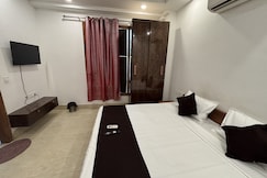 The Capstone Saket, Delhi