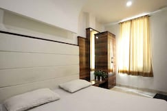 Hotel Family Deluxe, Delhi