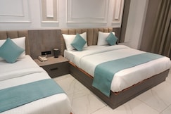 Khushi Hotel, Farrukhabad