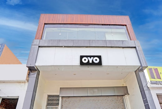 Hotel O Aditya Galaxy Inn