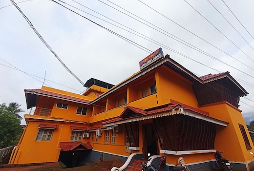 Ashwathi Tourist Home