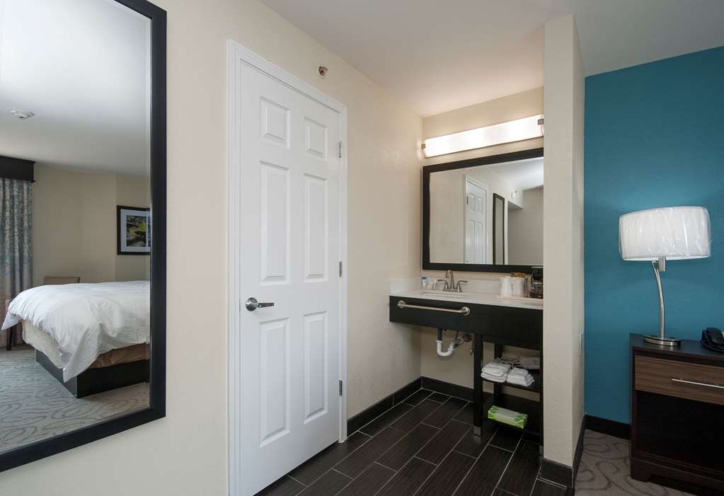 Best Western Travelers Rest Greenville - Tap to explore photos
