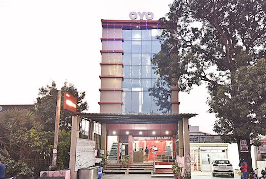 Hotel O Shree Laxmi Palace