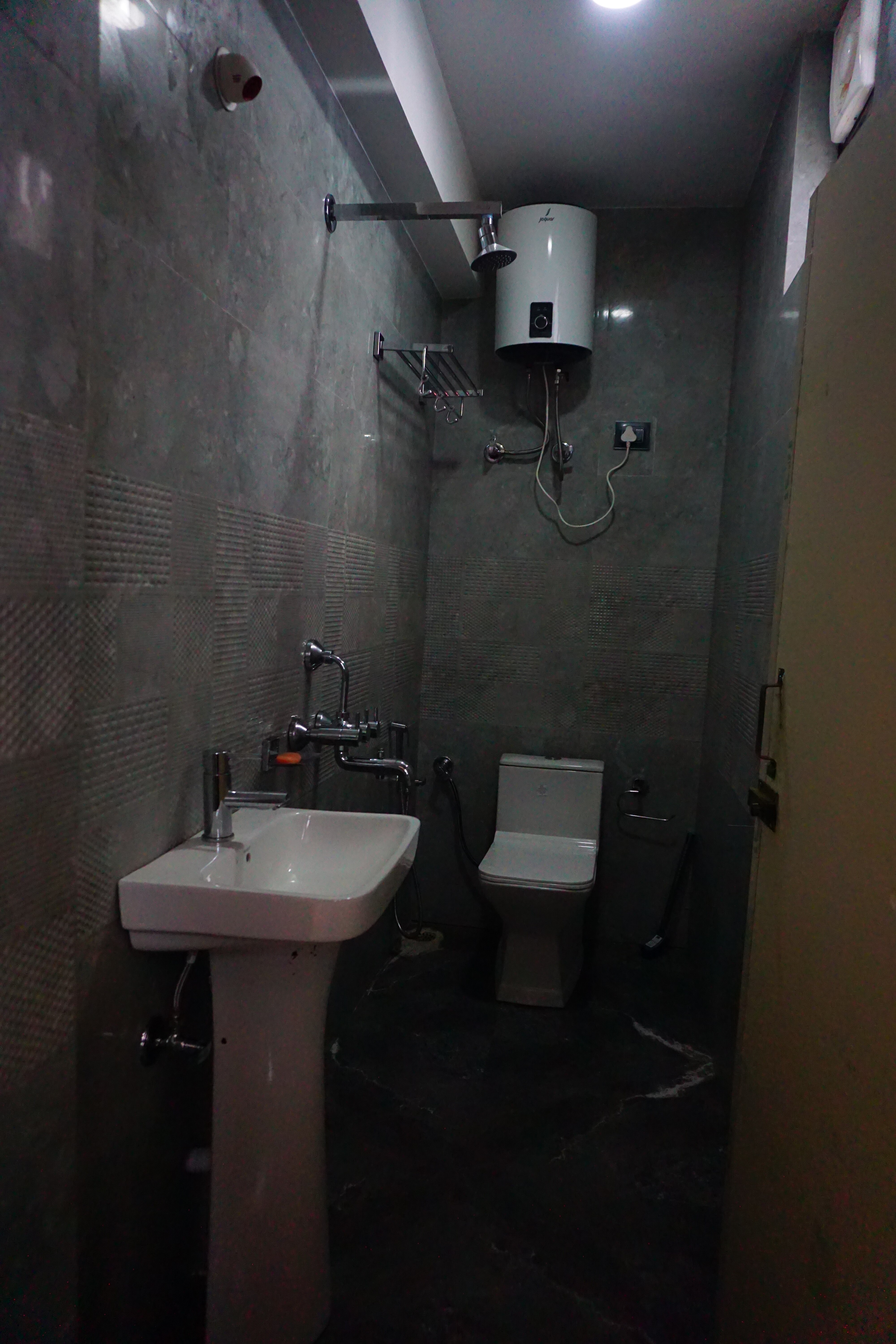 The Beaumont Homestay - Tap to explore photos