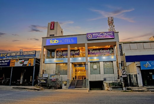 FabHotel Purple Grand