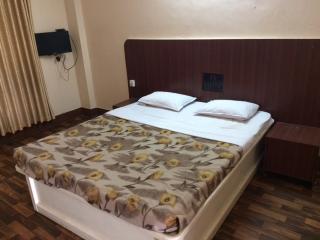 Hotel Pankaj - Tap to explore photos