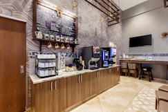 Best Western Plus St. John's Airport Hotel and Suites, Stephenville