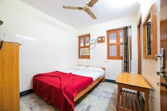 Hotel O Sree Radha Lodge Near Snow World, Hyderabad