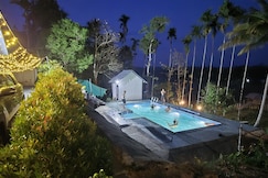 Gazebo Wild Cottage with Private Pool, Wayanad