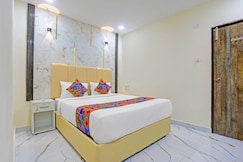 Hotel Sunrise, Warangal