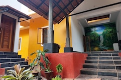 Flycatchers Hostel, Auroville