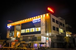 SARAF BANQUET HALL & LODGING BOARDING, Lonar