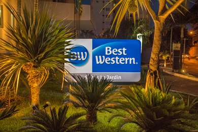 Best Western Suites Le Jardin Caldas Novas - Tap to explore photos