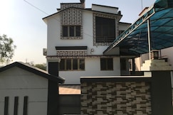 Shree Radhe Bungalow, Bhuj
