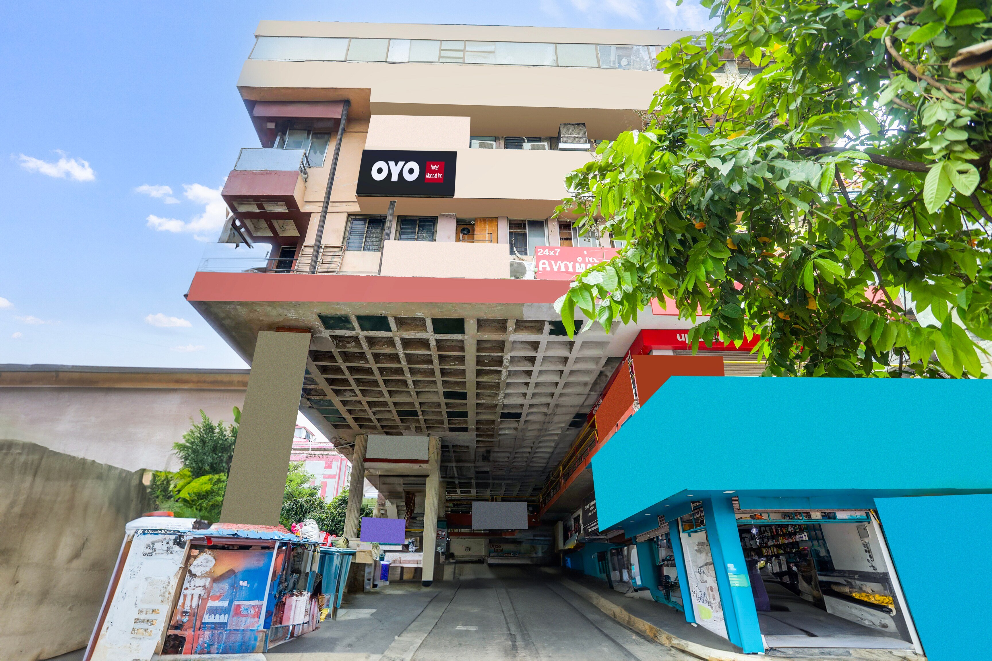 Hotel O Mannat Inn - Tap to explore photos