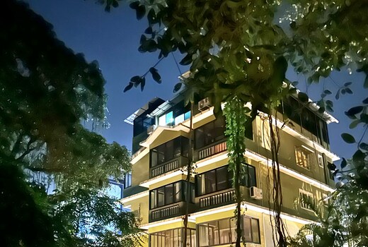 Green Tribe 2bhk Apartment | 3 beds| Pet friendly | Beach Walkable