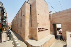 Southern Grand @ Kashi Vishwanath Temple Corridor, Varanasi