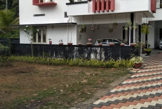 Noushad Mansion Rooms and Stays