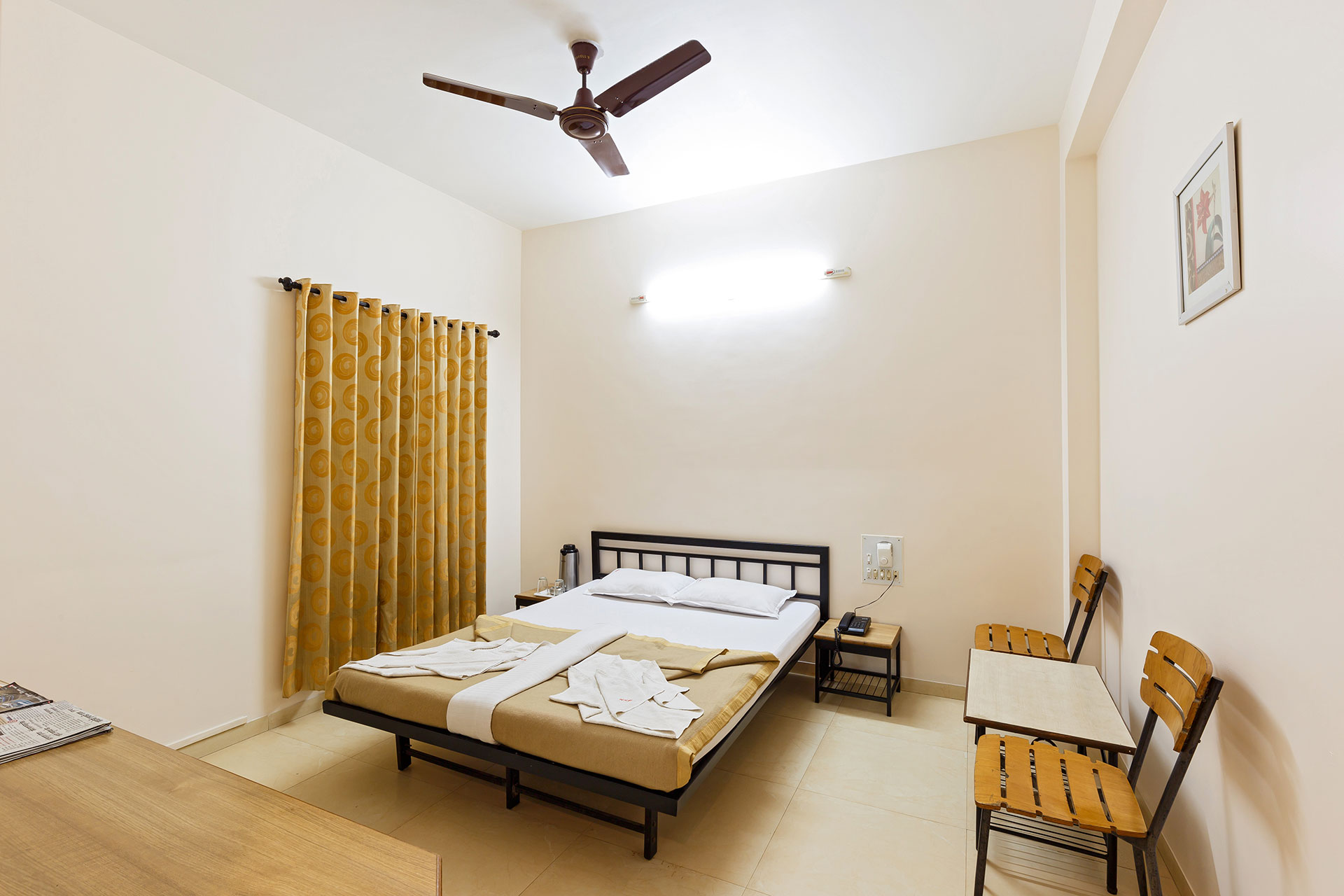 Hotel Rajpurush - Tap to explore photos