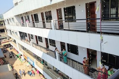 Hotel kulswamini , Kudal