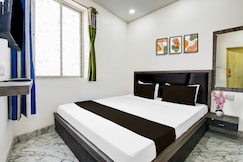 Hotel O S. R. ROYALE, Kolkata