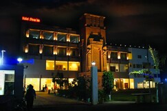 Hotel Shiva Inn, Champa
