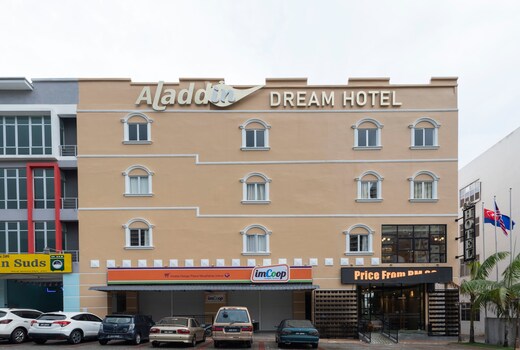 Oyo 517 Aladdin Hotel Standard Johor Bahru Price Address Reviews