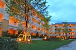 OYO 75659 Palette The One Residence Hotel, Bangkok