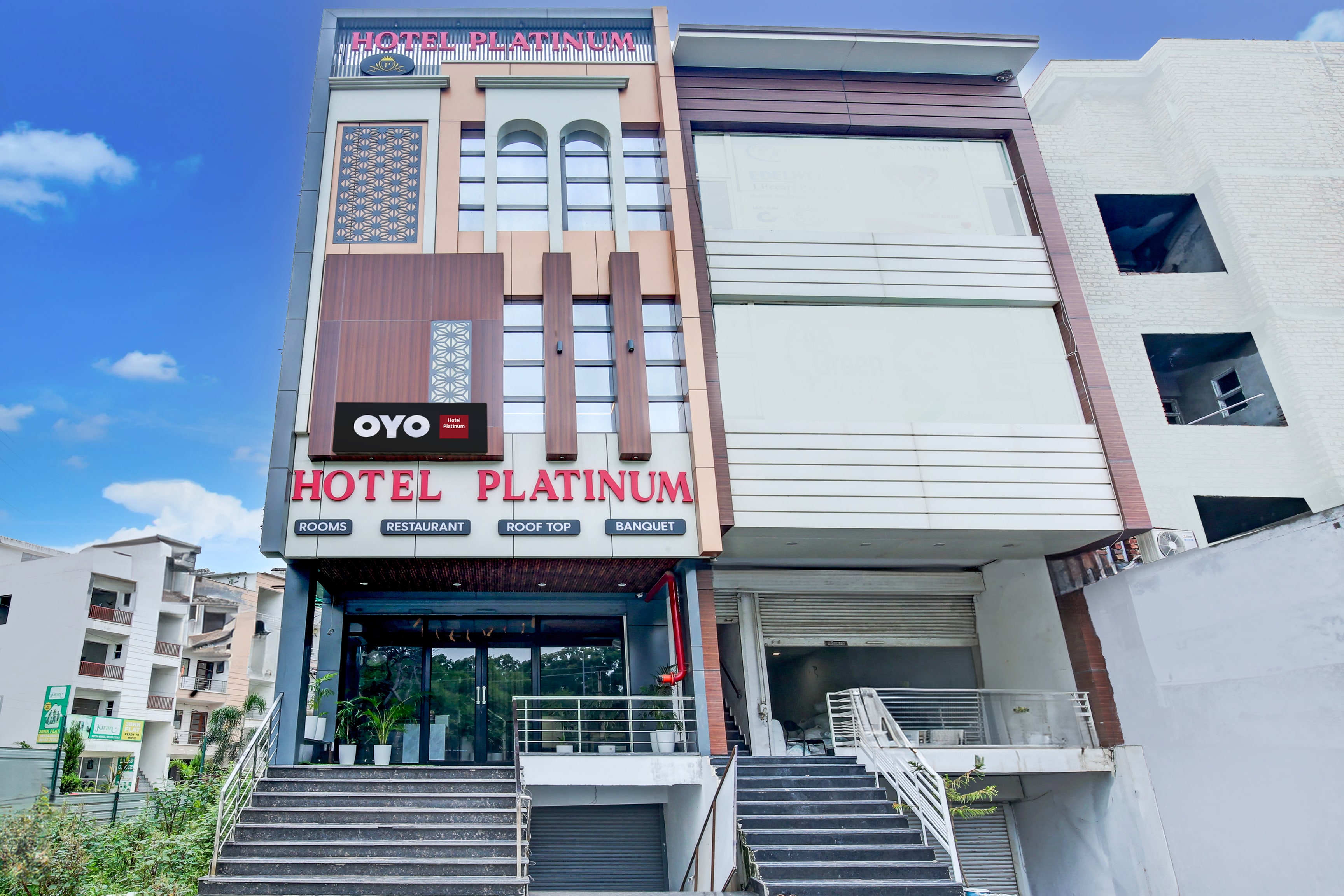 Hotel O Platinum - Tap to explore photos