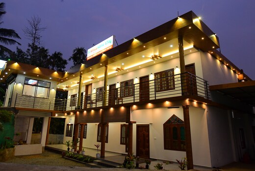 Annus Homestay  Ramakkalmedu