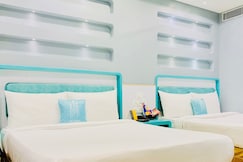 Hotel City Empire - New Delhi Railway Station, Near Connaught Place, Delhi