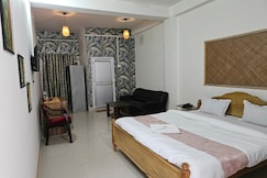 VICTUS EMPORIUM, Guwahati