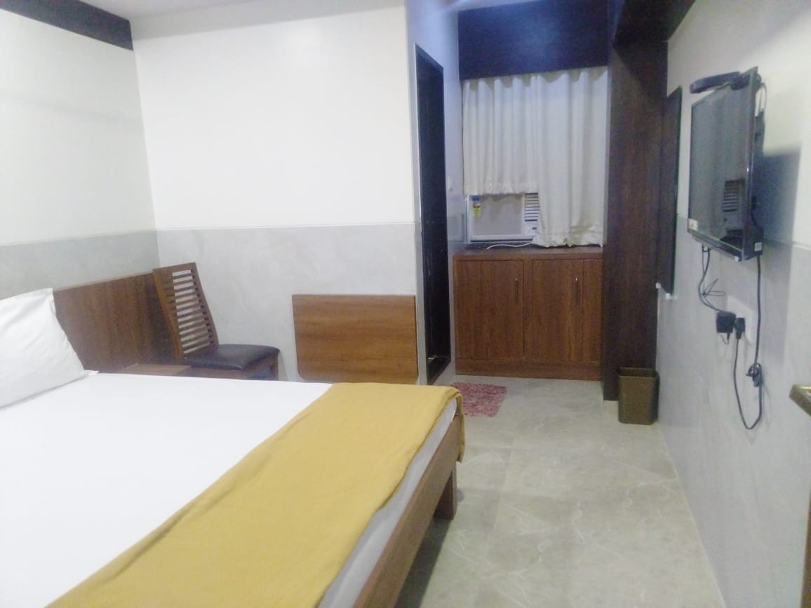 Kana Palace Lodging and Bording - Tap to explore photos