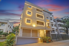 Via Balaji Luxury - Padmavathi Meenakshi Kalyana Mantapa Road, Bangalore