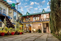 Hotel Walnut Creek, Naukuchiatal