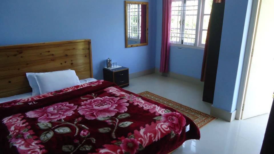 Hotel Dhondup Khangsar - Tap to explore photos